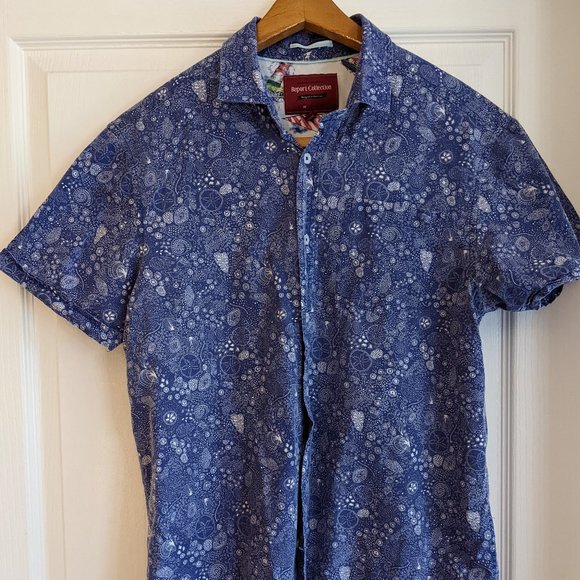 2/$20 Men's Short Sleeve Shirt with Funky Print - Picture 1 of 4